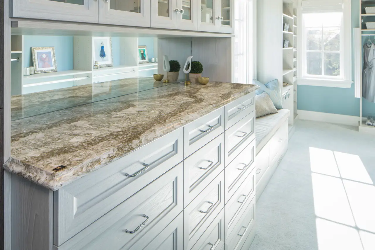 Beaumont™ Quartz Sample - Image 4