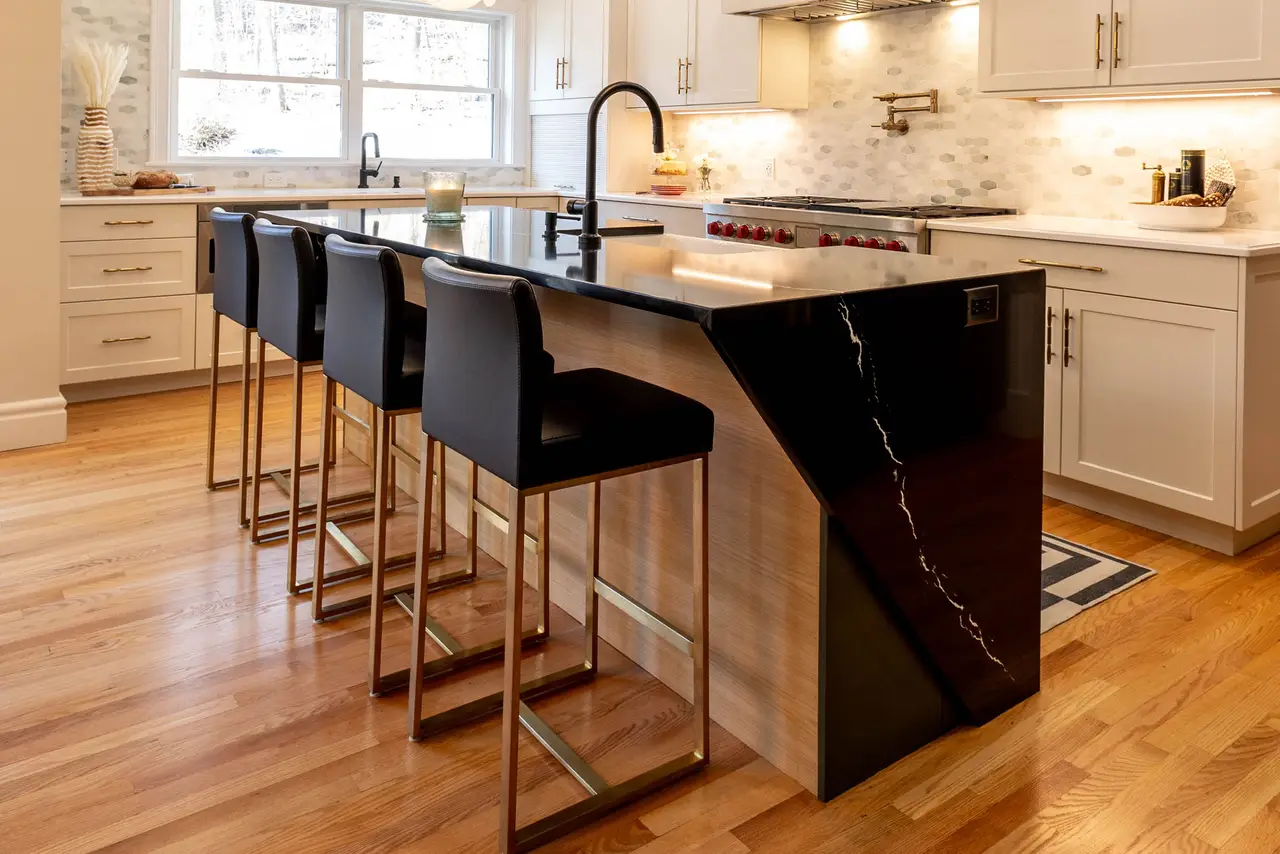 Blackbrook™ Quartz Sample - Image 7