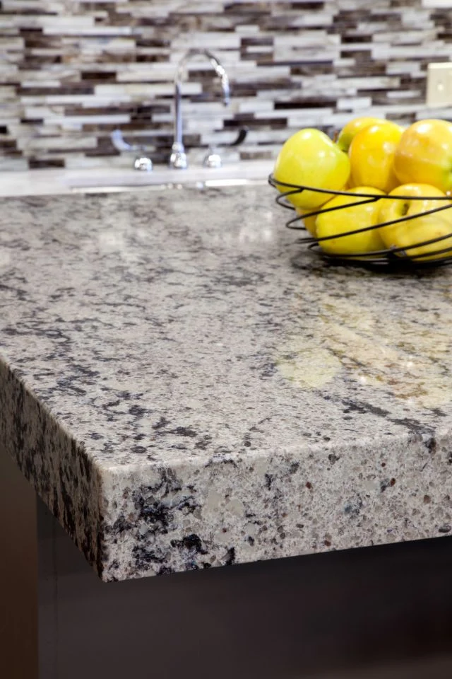 Lincolnshire™ Quartz Sample - Image 4